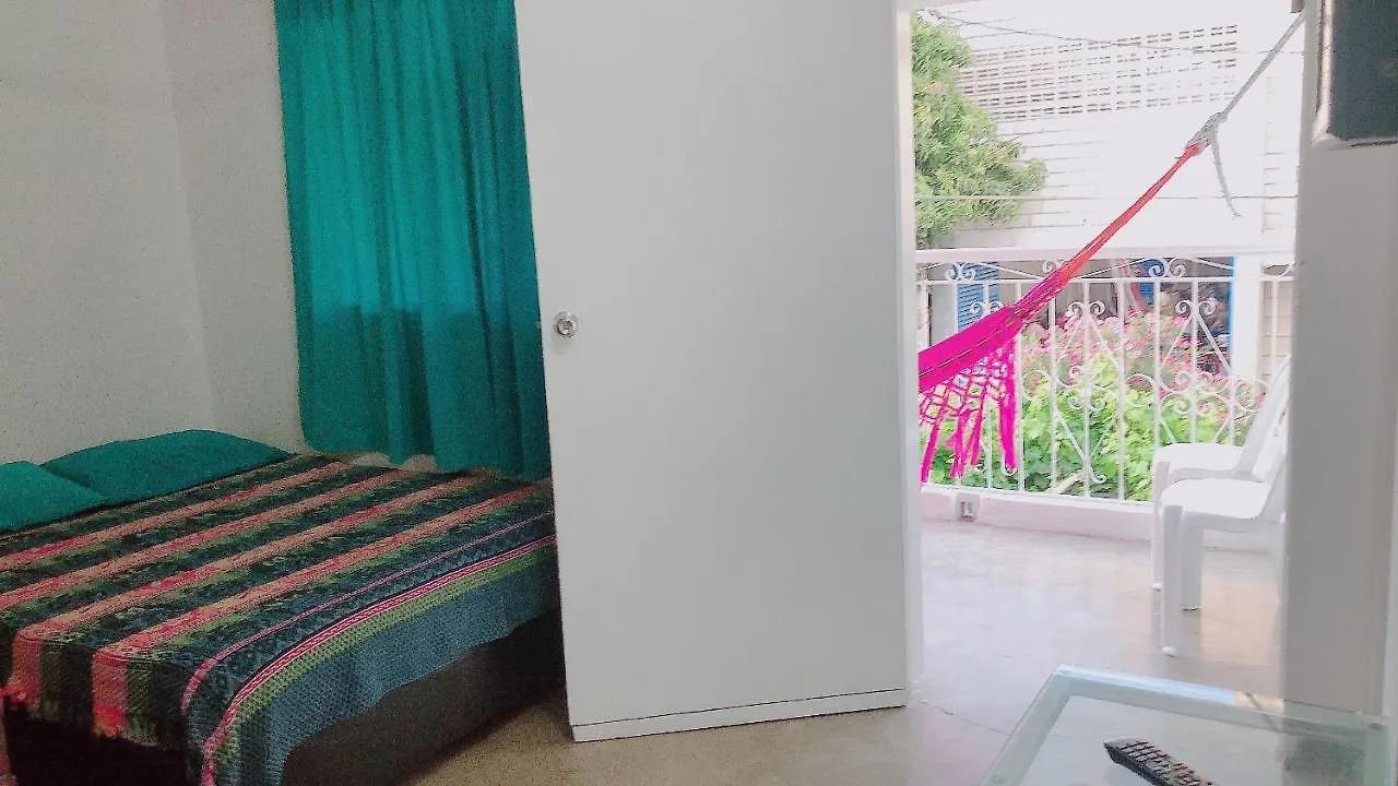 Casa Hospedaje Villaluz- A 5 Minutos De La Playa Santa Marta